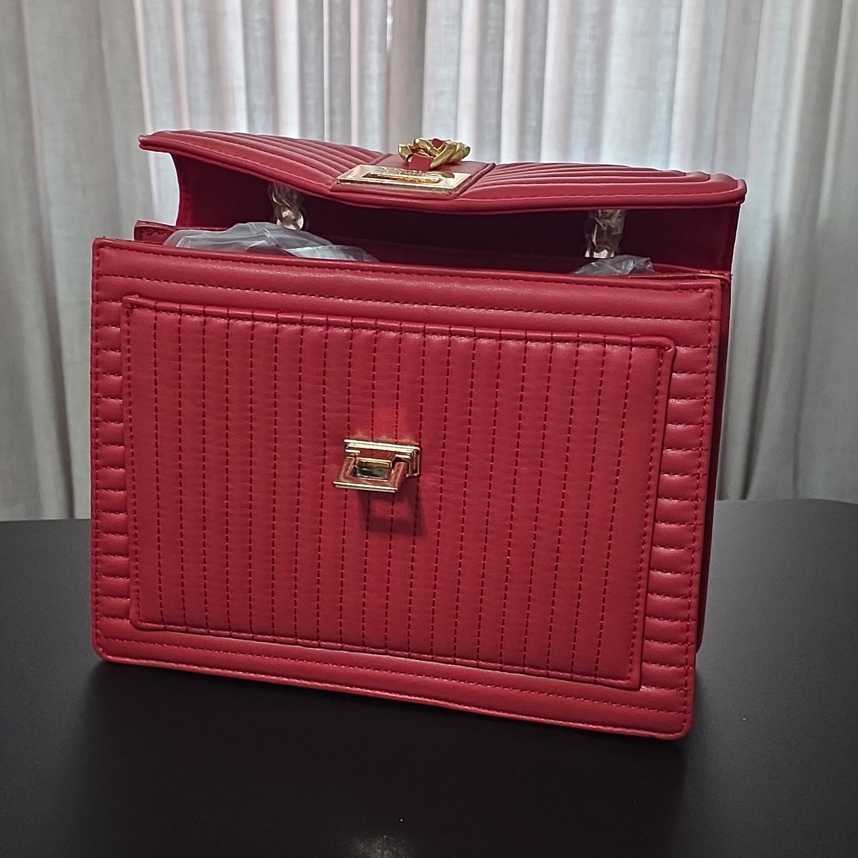 Badgley Mischka Red Quilted Shoulder Bag Chain Accent Detachable Strap