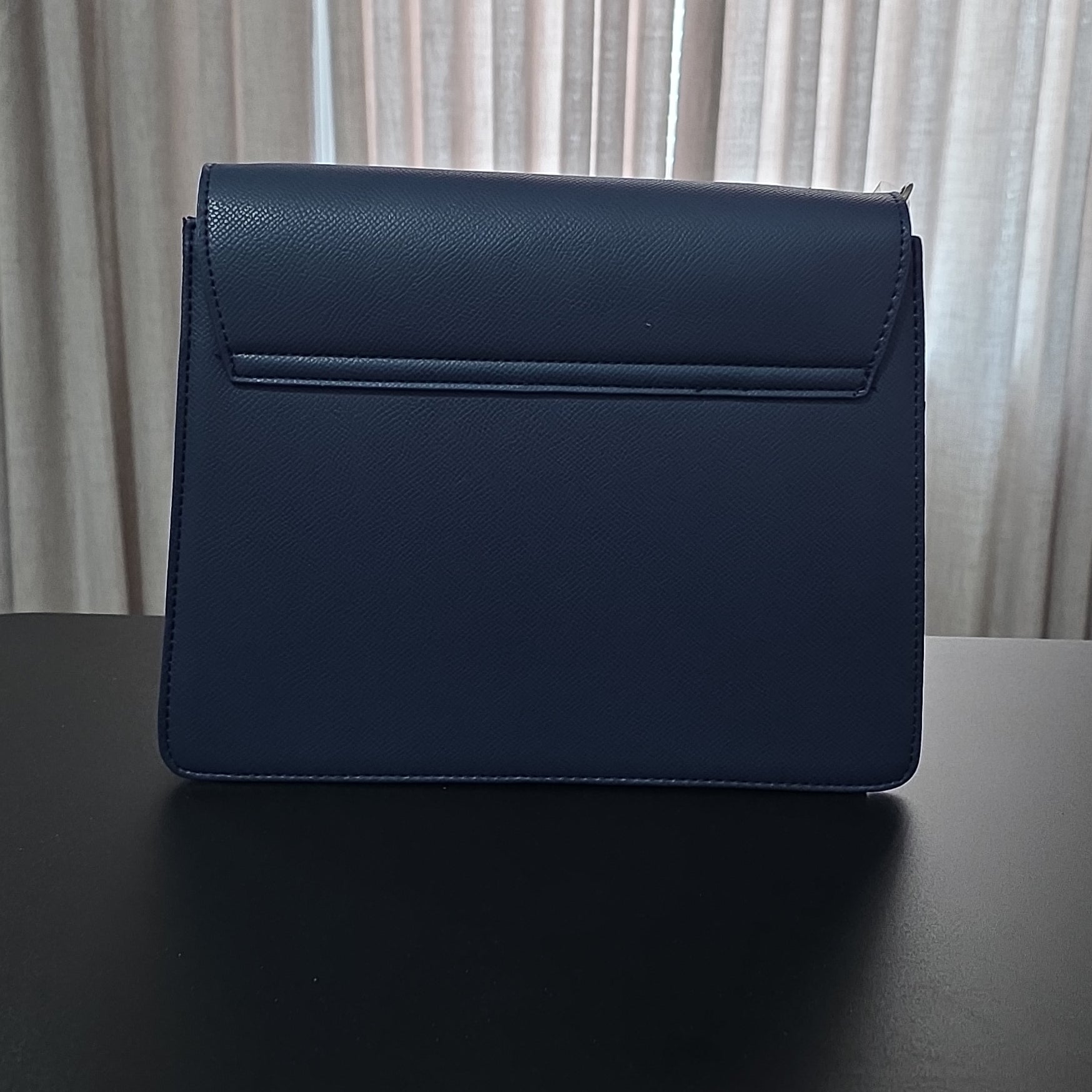 Badgley Mischka Black Shoulder Bag Chain Accent Detachable Strap Logo