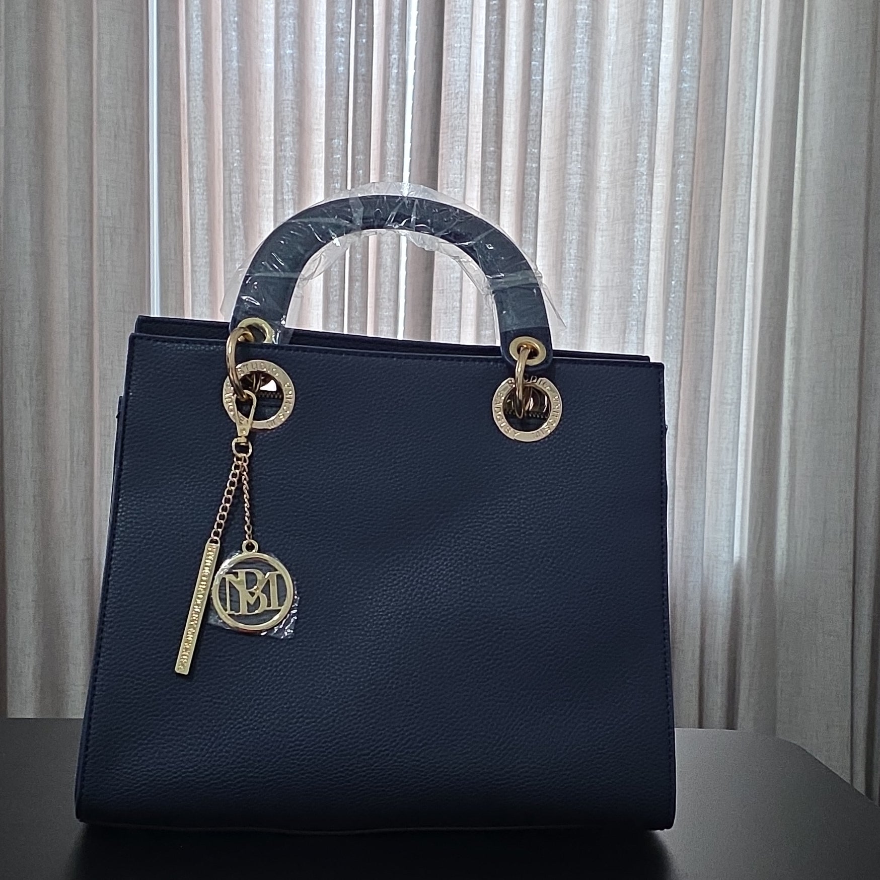 Badgley Mischka Navy Pebbled Top Handle Bag Gold Hardware Logo Bag Charm